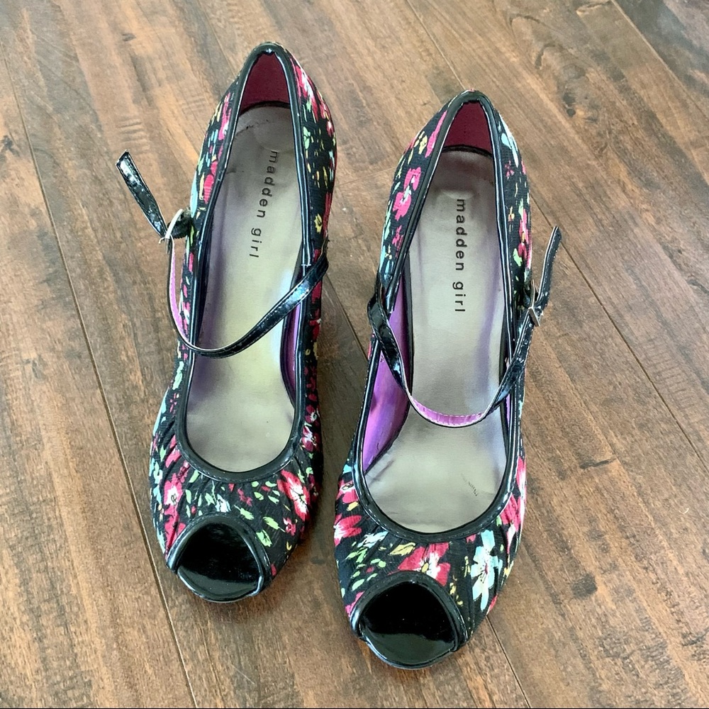 Madden Girl Floral Peep Toe Heels SZ-9